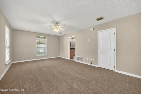 6819 Mcmullin Street Jacksonville FL 32210
