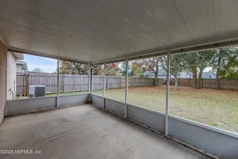 7234 Lawn Tennis Lane Jacksonville FL 32277