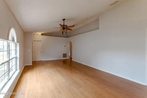 7234 Lawn Tennis Lane Jacksonville FL 32277
