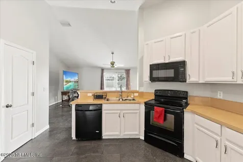 42 Perry Creek Drive Jacksonville FL 32220