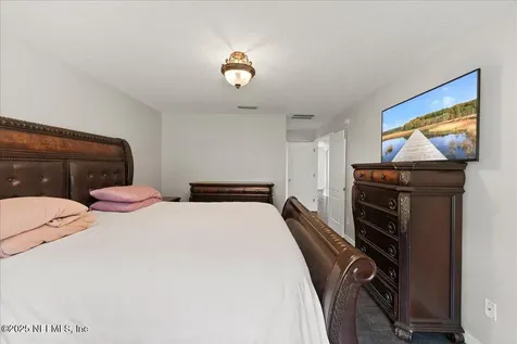 42 Perry Creek Drive Jacksonville FL 32220
