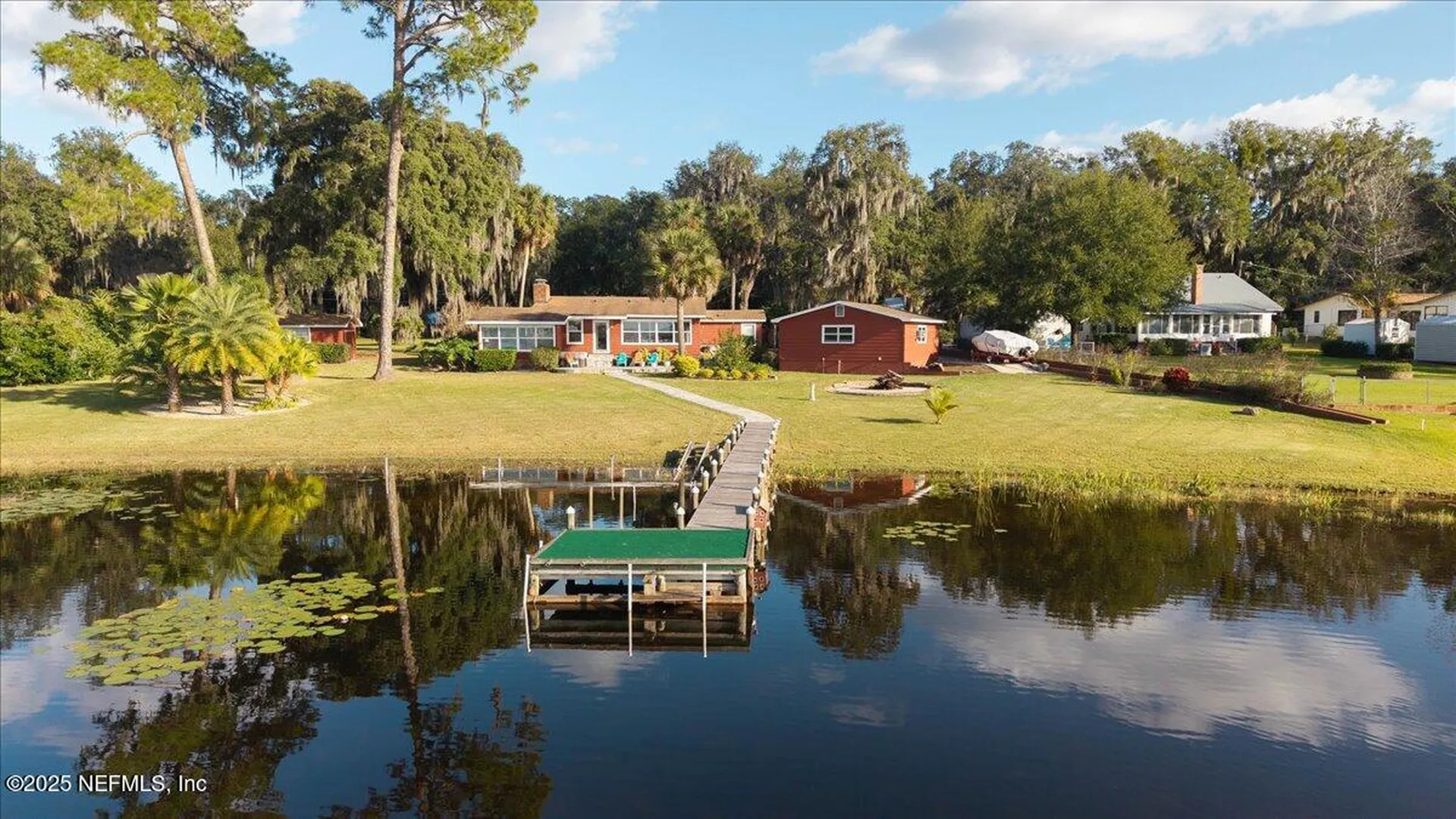 802 Lemon Avenue Crescent City FL 32112