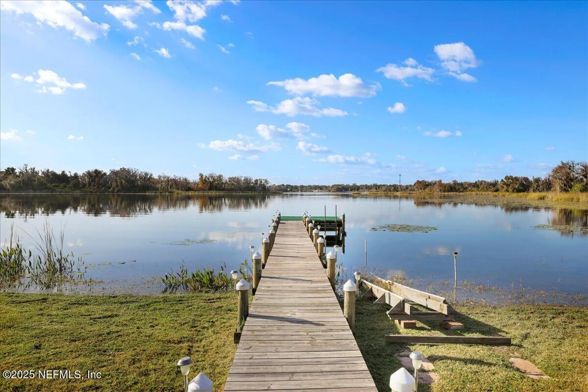 802 Lemon Avenue Crescent City FL 32112