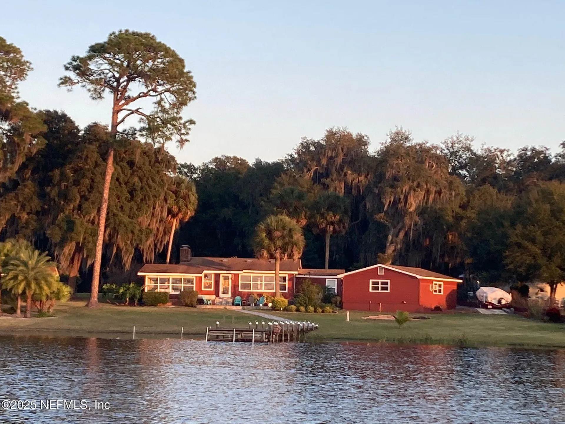 802 Lemon Avenue Crescent City FL 32112