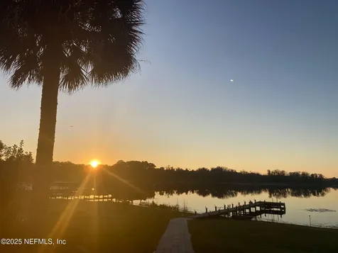 802 Lemon Avenue Crescent City FL 32112