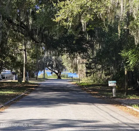 508 Edgewood Avenue Crescent City FL 32112