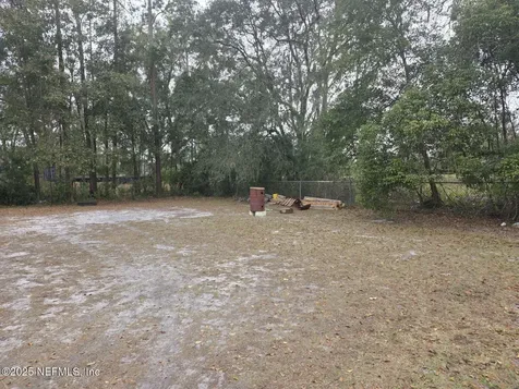 111 Elm Avenue Palatka FL 32177