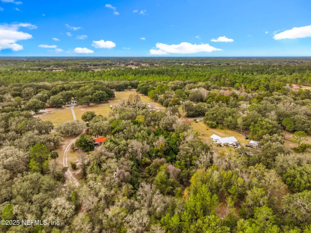 22695 NE 130th Court Road Fort Mccoy FL 32134