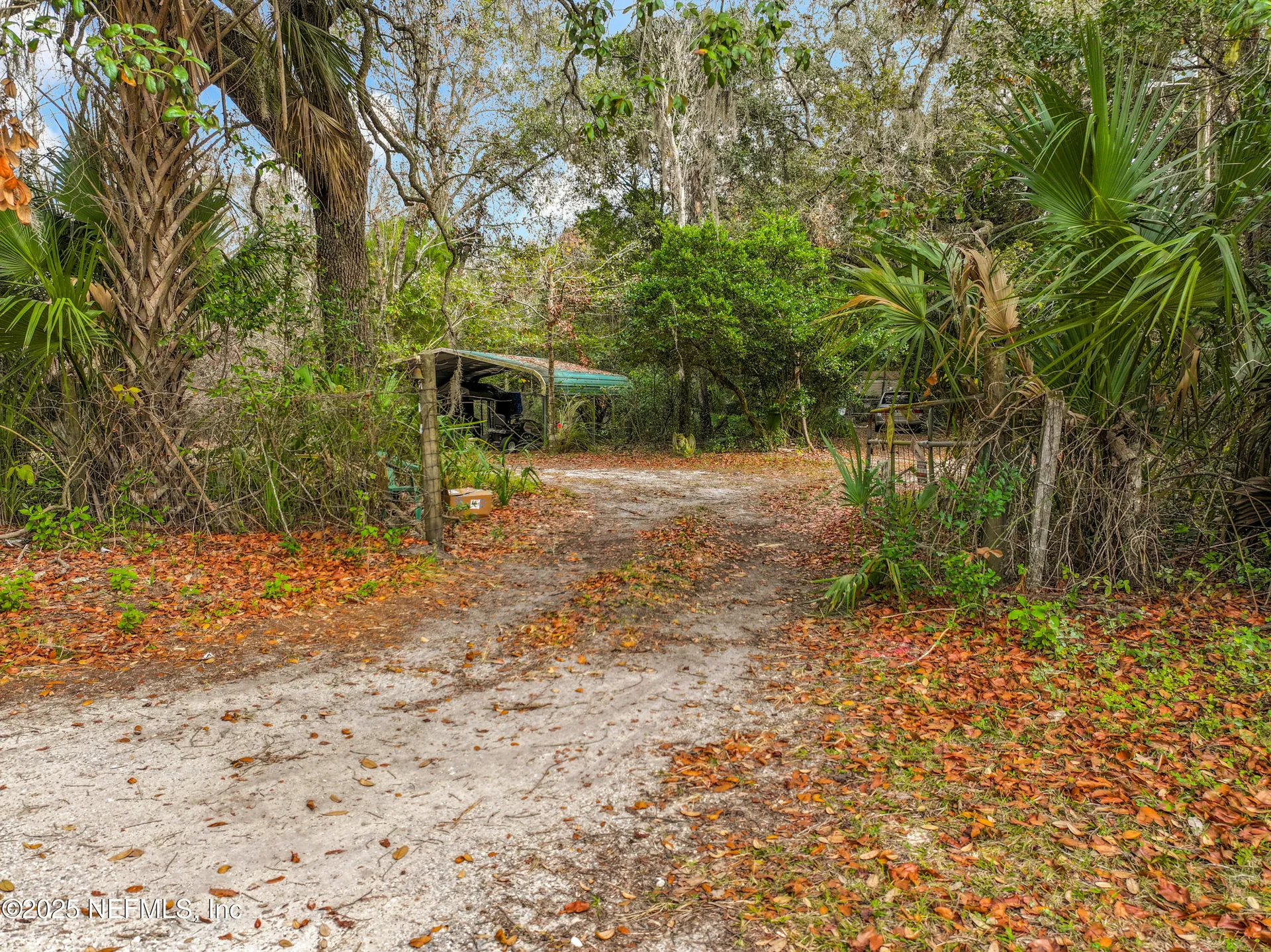 22695 NE 130th Court Road Fort Mccoy FL 32134