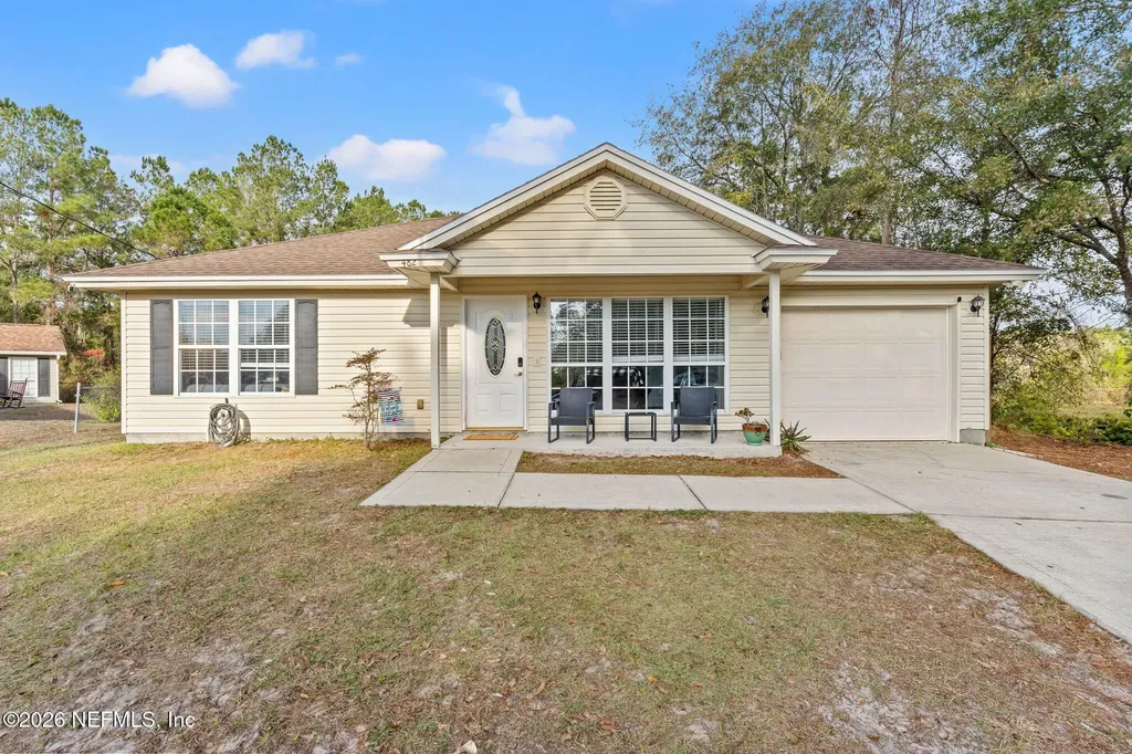 482 N 3rd Street Macclenny FL 32063