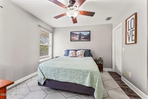 482 N 3rd Street Macclenny FL 32063