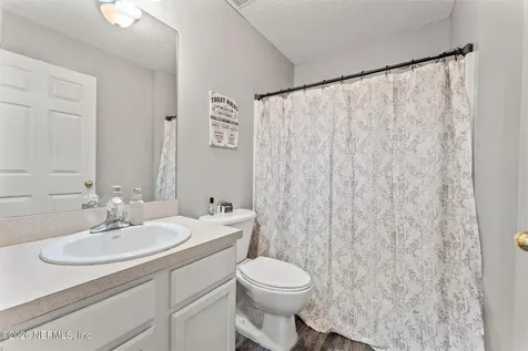 482 N 3rd Street Macclenny FL 32063