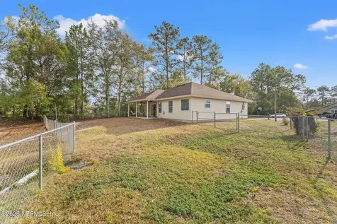 482 N 3rd Street Macclenny FL 32063