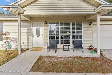 482 N 3rd Street Macclenny FL 32063