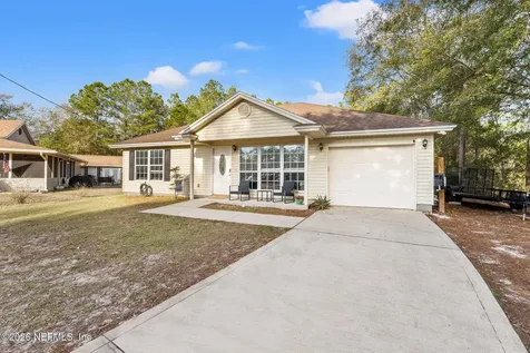 482 N 3rd Street Macclenny FL 32063