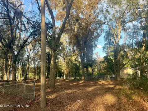 892 Lake Shore Terrace Interlachen FL 32148