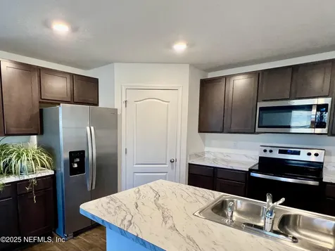 12659 European Beech Road Jacksonville FL 32218