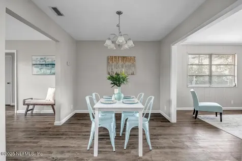 8559 Lamanto Avenue N Jacksonville FL 32211