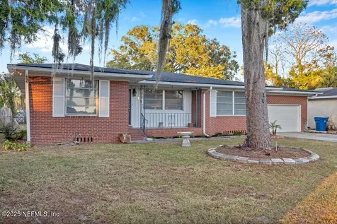 8559 Lamanto Avenue N Jacksonville FL 32211