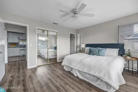 8559 Lamanto Avenue N Jacksonville FL 32211