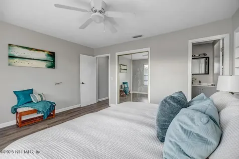 8559 Lamanto Avenue N Jacksonville FL 32211