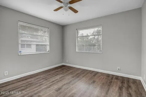 8559 Lamanto Avenue N Jacksonville FL 32211