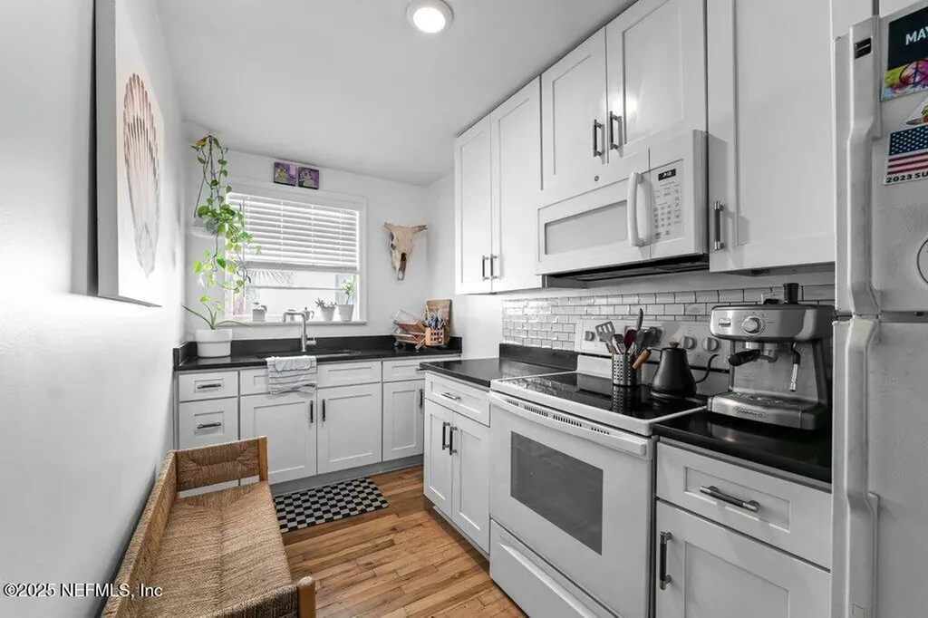 123 18th Avenue N Jacksonville Beach FL 32250