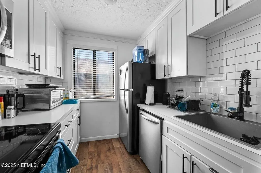 123 18th Avenue N Jacksonville Beach FL 32250