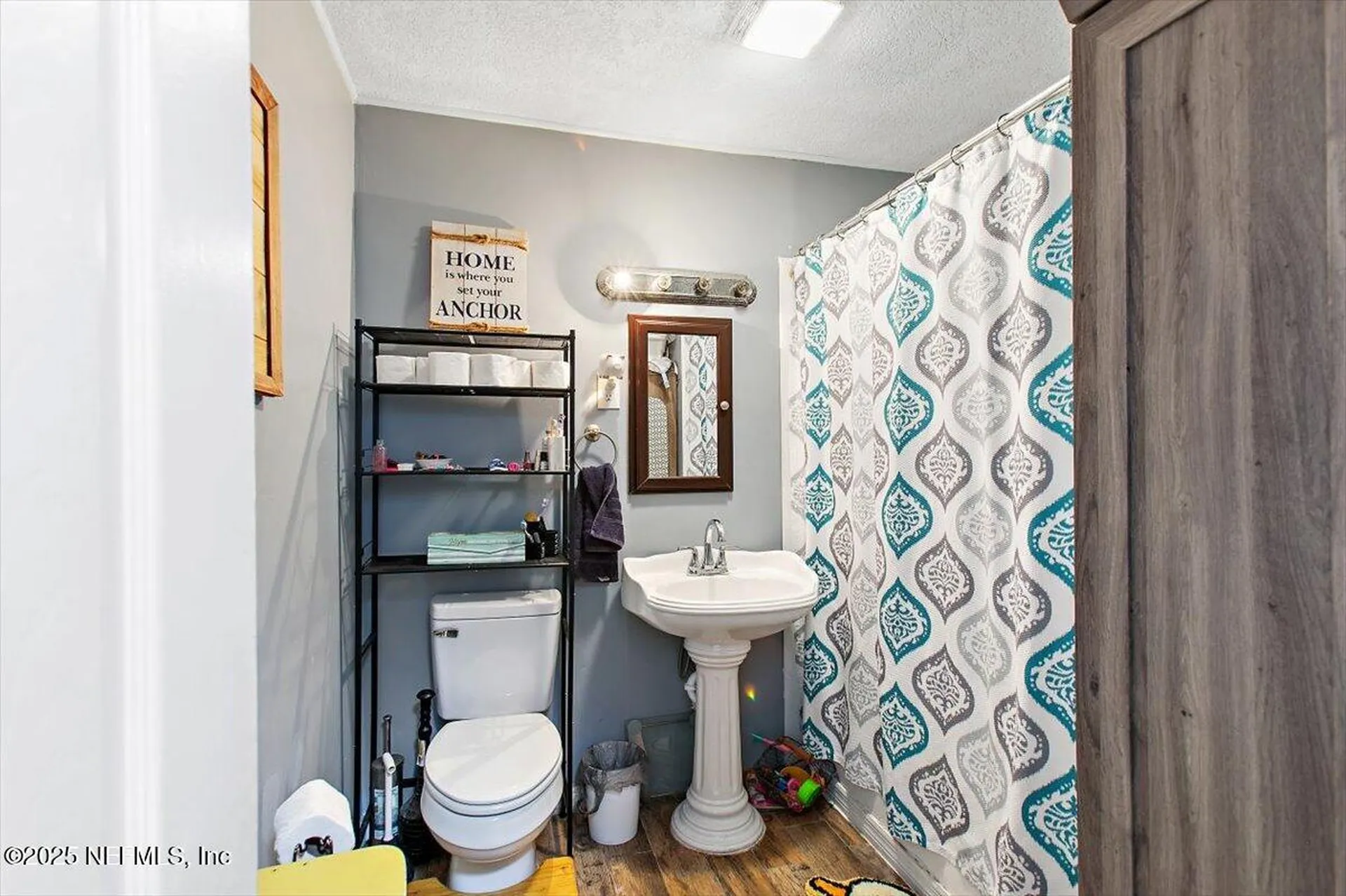 45077 Clemmons Road Callahan FL 32011