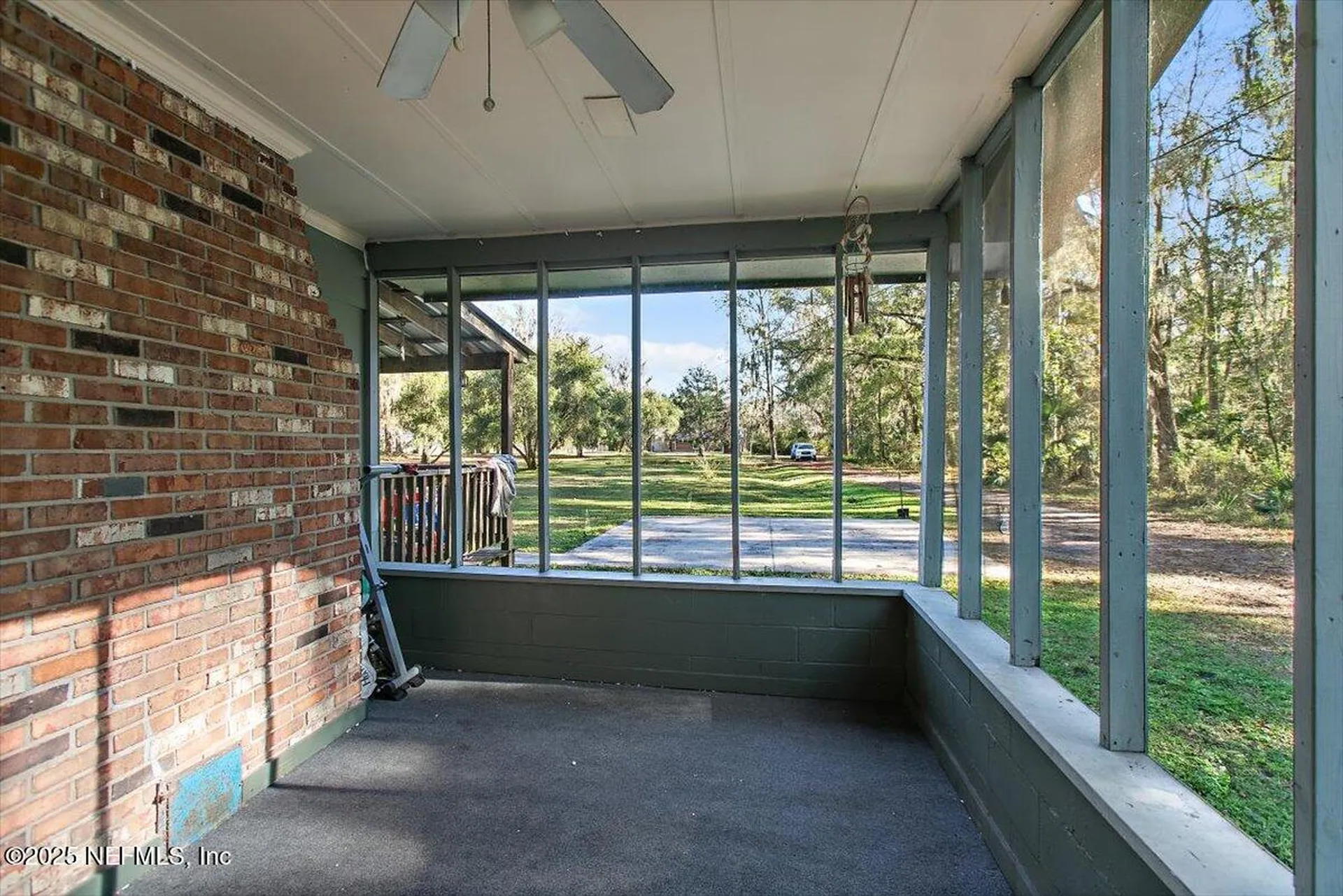 45077 Clemmons Road Callahan FL 32011