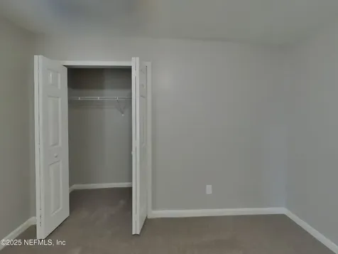 838 Poydras Lane W Jacksonville FL 32218