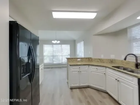838 Poydras Lane W Jacksonville FL 32218