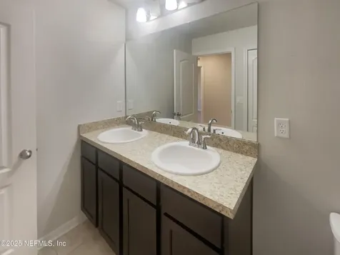 10560 Maidstone Cove Drive Jacksonville FL 32218