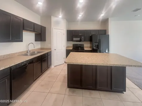 10560 Maidstone Cove Drive Jacksonville FL 32218