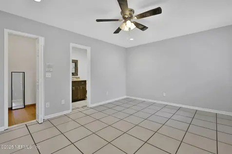 3452 N Ride Court Jacksonville FL 32223