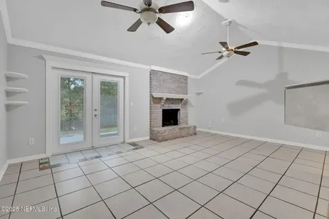 3452 N Ride Court Jacksonville FL 32223