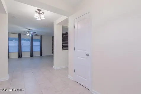 2143 Chandlers Walk Lane Jacksonville FL 32246