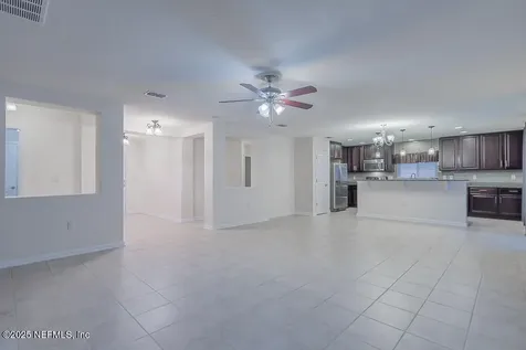2143 Chandlers Walk Lane Jacksonville FL 32246