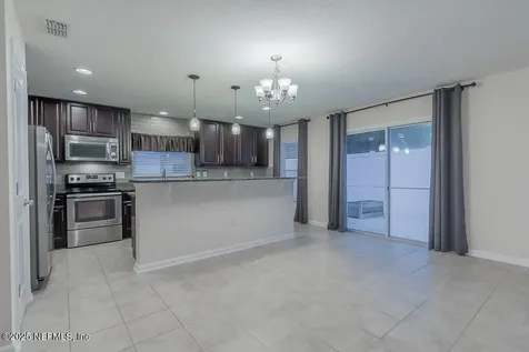 2143 Chandlers Walk Lane Jacksonville FL 32246