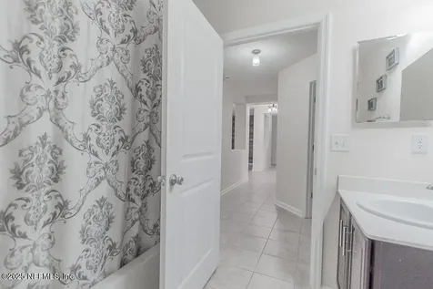 2143 Chandlers Walk Lane Jacksonville FL 32246