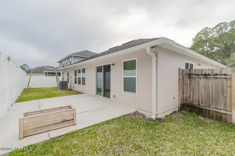 2143 Chandlers Walk Lane Jacksonville FL 32246