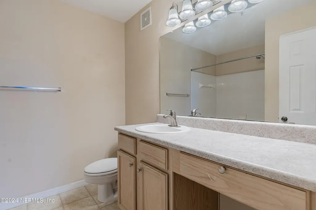 7800 Point Meadows Drive Jacksonville FL 32256