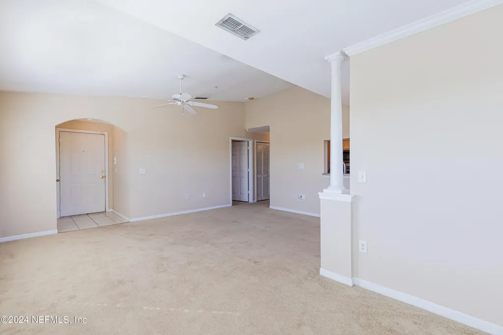 7800 Point Meadows Drive Jacksonville FL 32256