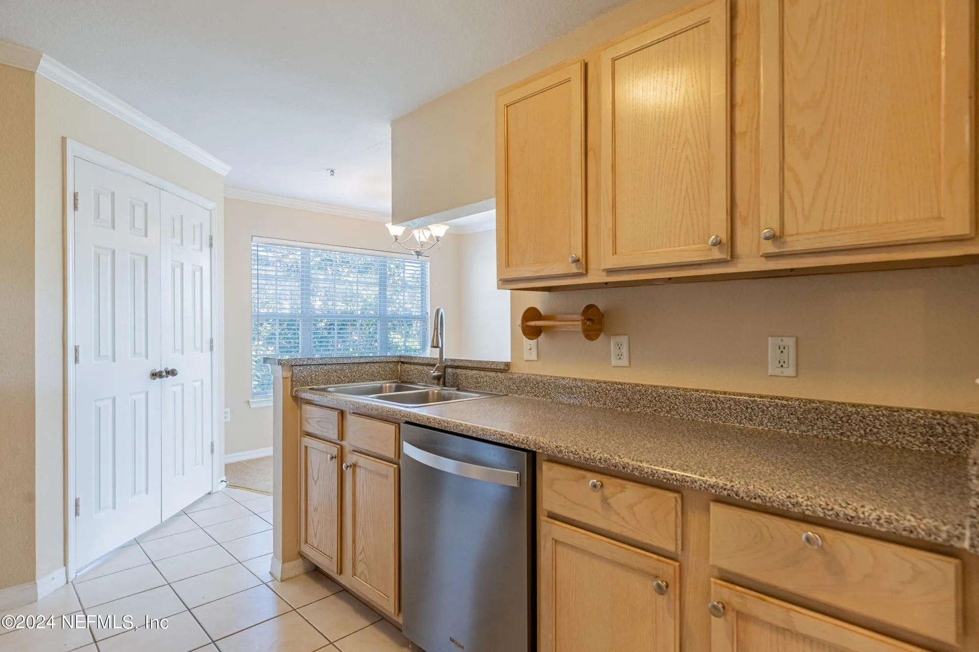 7800 Point Meadows Drive Jacksonville FL 32256