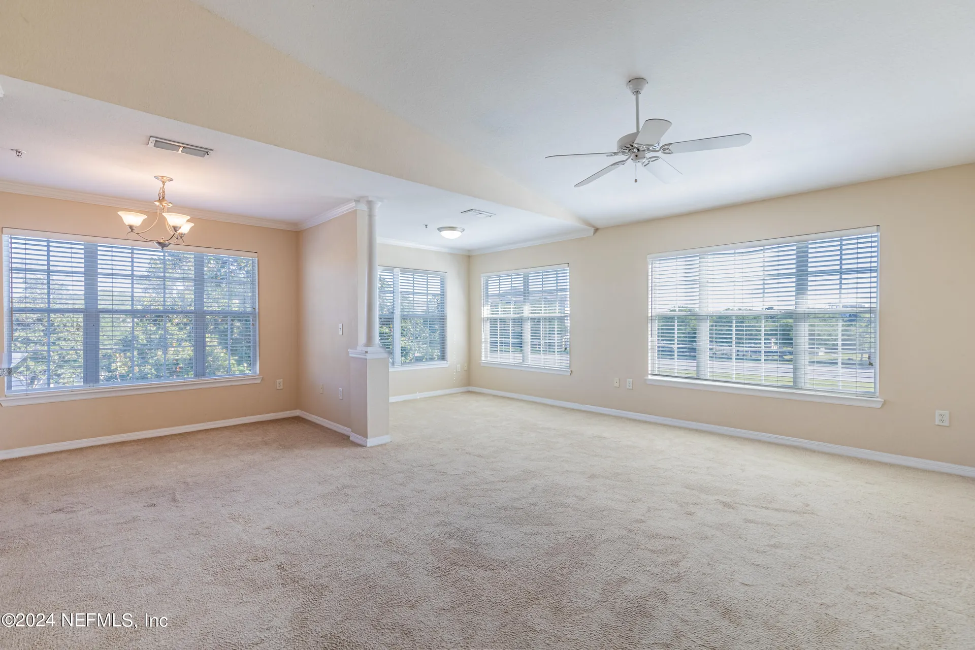 7800 Point Meadows Drive Jacksonville FL 32256