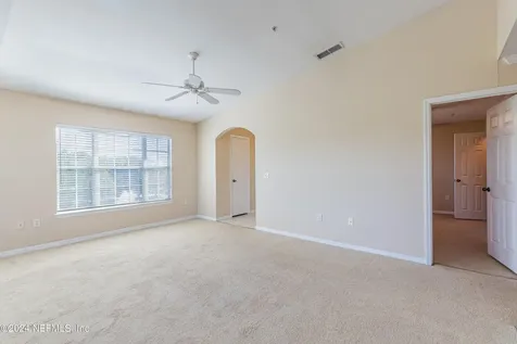 7800 Point Meadows Drive Jacksonville FL 32256