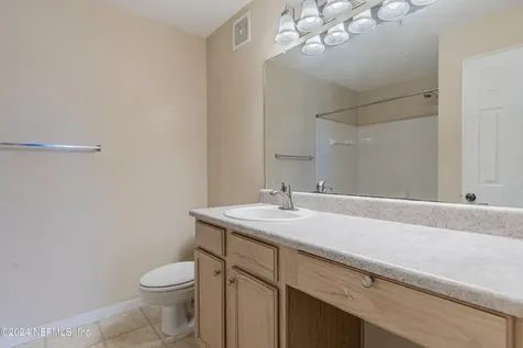 7800 Point Meadows Drive Jacksonville FL 32256
