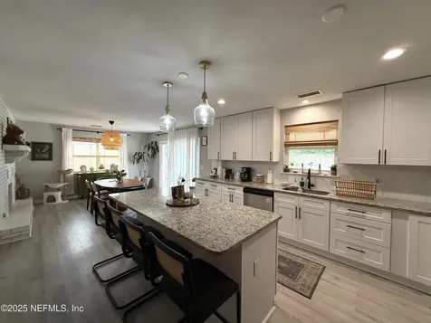 1272 Arlingwood Avenue Jacksonville FL 32211