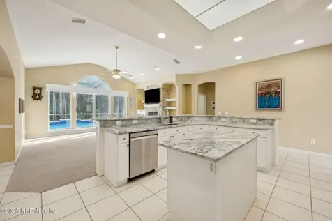 8016 Wandering Deer Court Jacksonville FL 32256