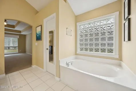8016 Wandering Deer Court Jacksonville FL 32256